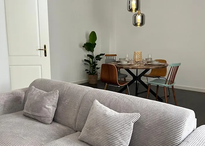 Zentrum - Hoelderlinplatz - 80qm - Eg Appartement Stuttgart