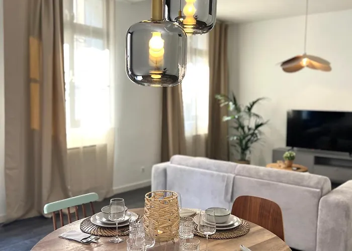 Zentrum - Hoelderlinplatz - 80qm - Eg Appartement Stuttgart