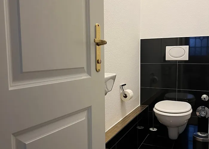 Zentrum - Hoelderlinplatz - 80qm - Eg Appartement Stuttgart