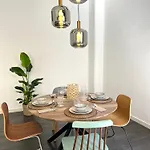 Apartamento Zentrum - Hoelderlinplatz - 80qm - Eg *